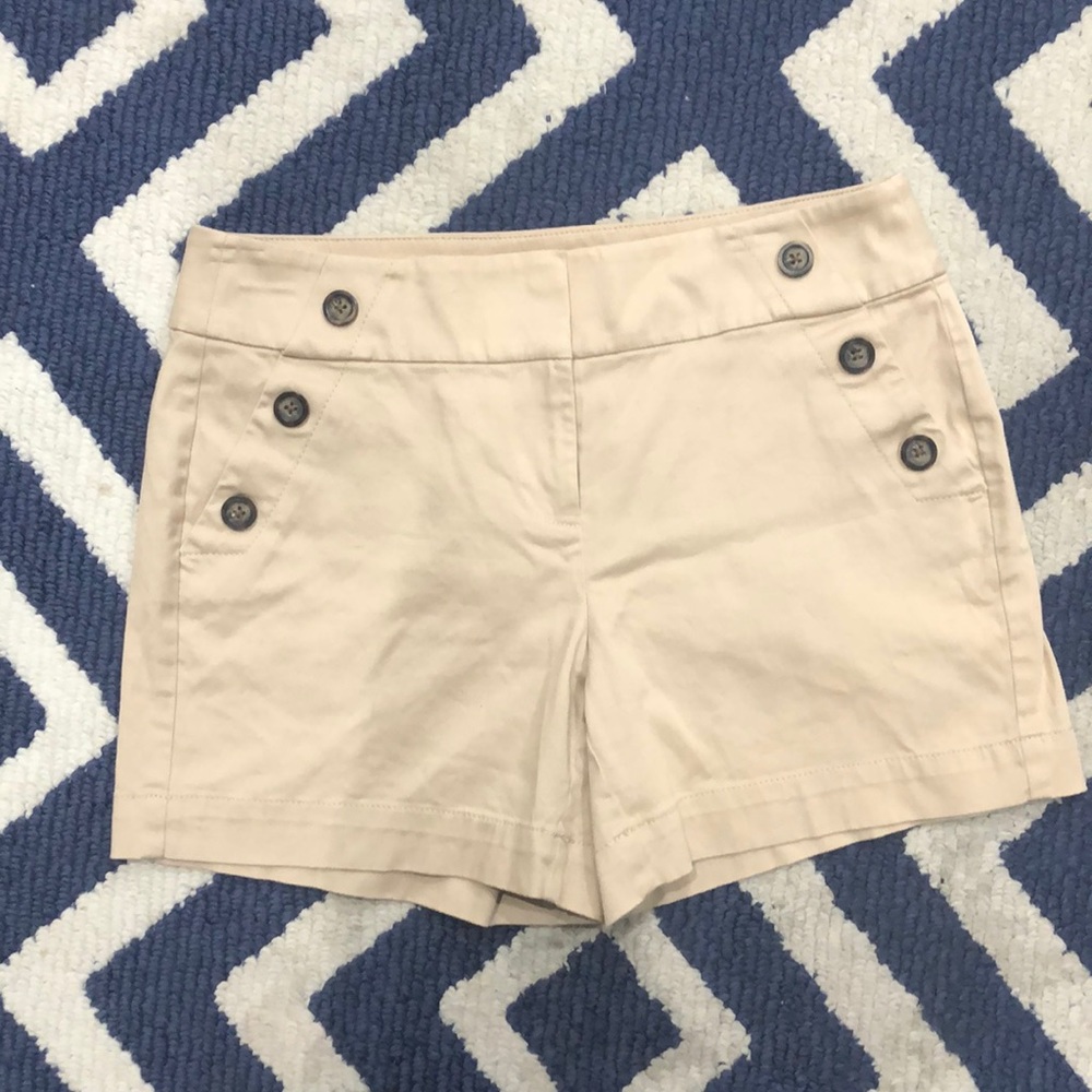 Khaki White House Black Market dress shorts